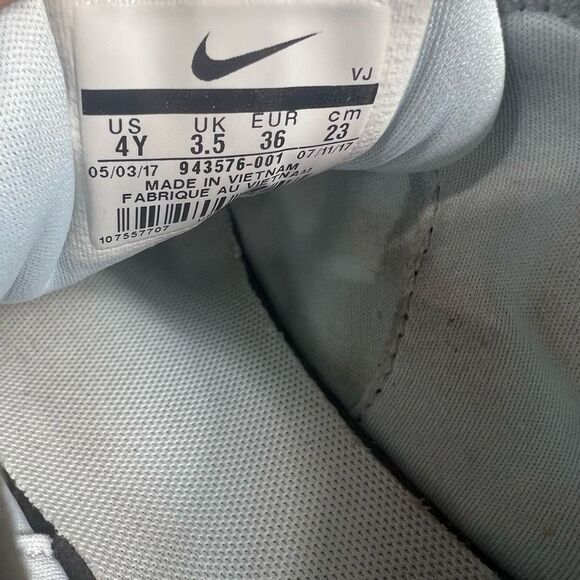 Nike Dualtone Racer Gray Running Shoes Sneakers Lace Up Size 5.5 - Picture 8 of 8